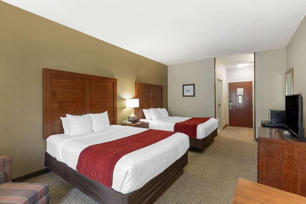 Comfort Inn & Suites Rapid Stadt Zimmer foto